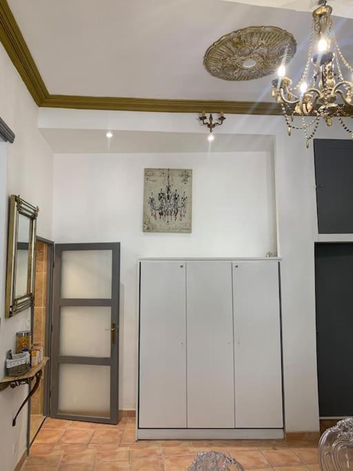 Magnifique Appartement Plein Coeur Avignon Intra-Muros Exterior foto