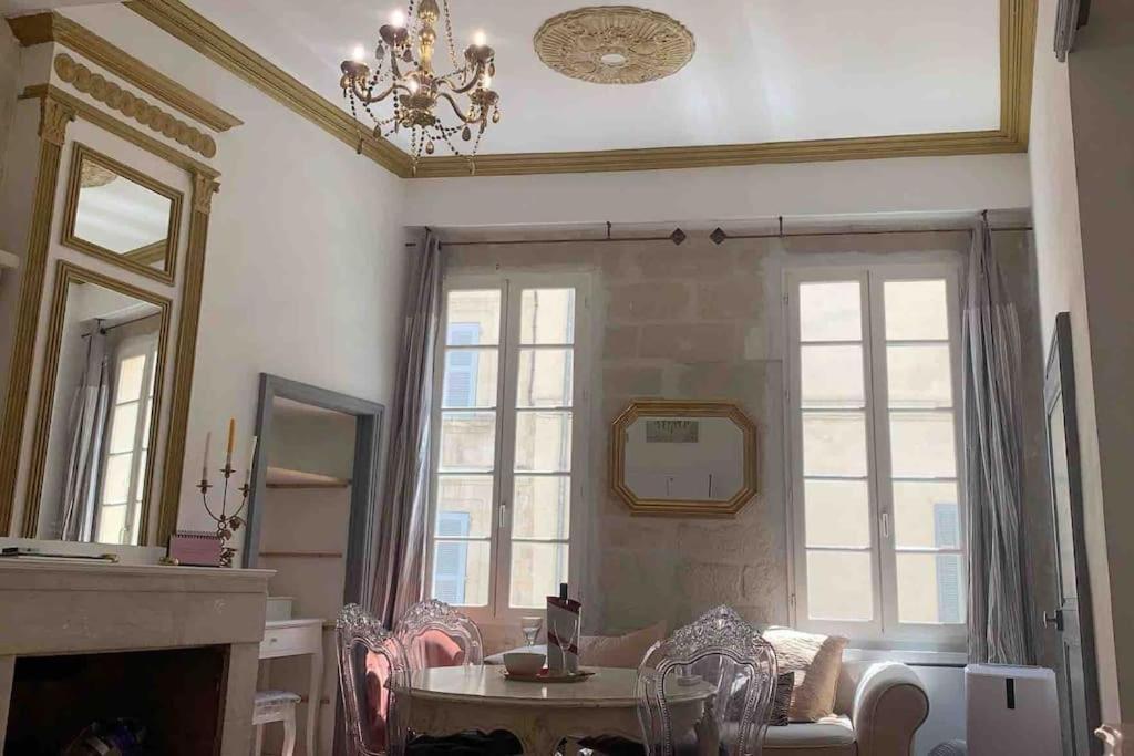 Magnifique Appartement Plein Coeur Avignon Intra-Muros Exterior foto